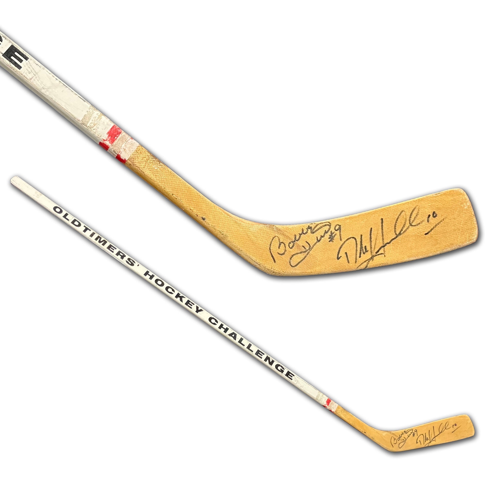Dale Hawerchuk & Bobby Hull Signed Old Timers